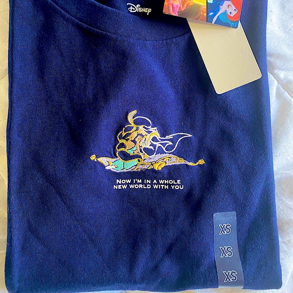 Aladdin & Jasmine Embroidered Disney T-Shirt RARE!